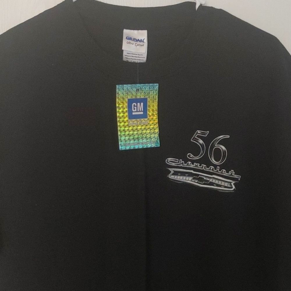 Mens 56 Chevy tshirt NWT